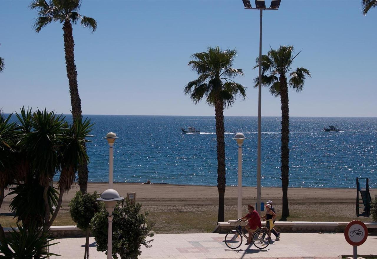 Beach Panorama Caleta Caleta De Velez Extérieur photo